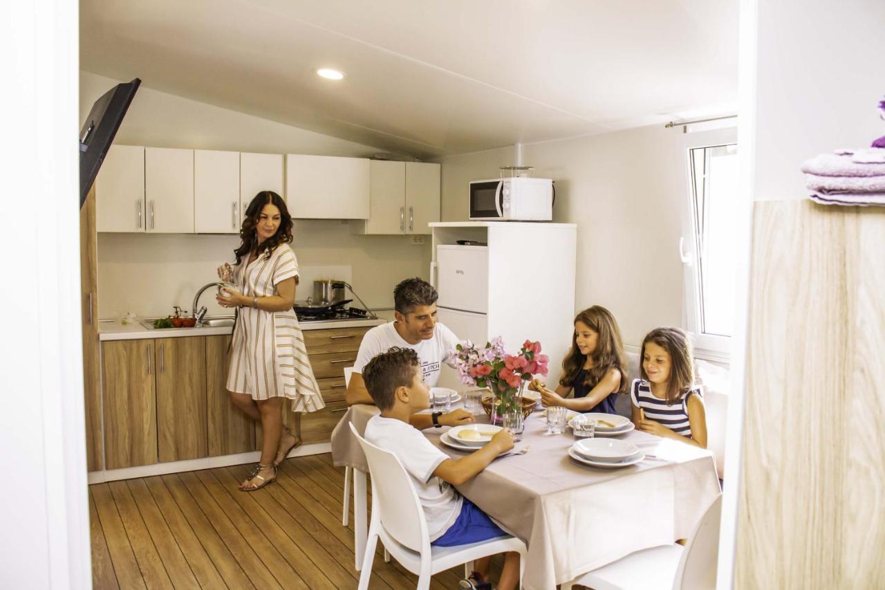 Villaggio Lido D'Abruzzo Roseto Degli Abruzzi Ngoại thất bức ảnh